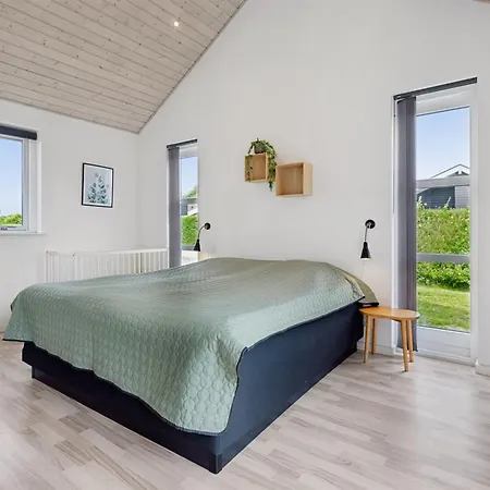 Semesterbostad Hakan - 900m From The Sea By Interhome *