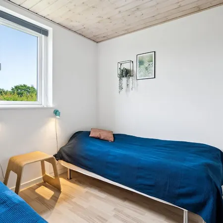 Hakan - 900m From The Sea By Interhome Nedre Lysabild