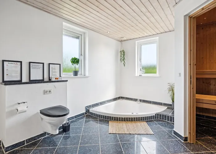 Hakan - 900m From The Sea By Interhome *